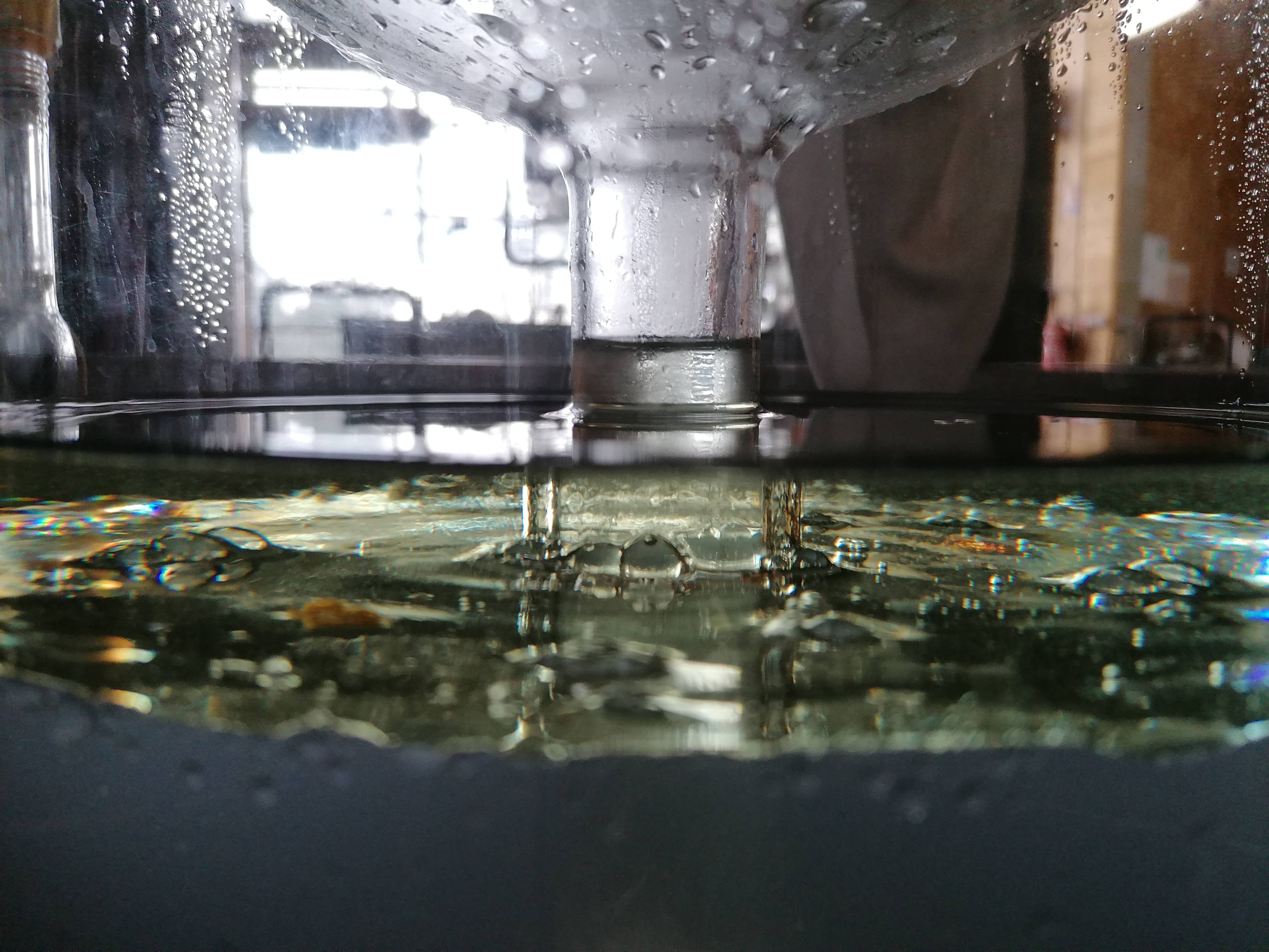 Decouvrez la distillation Idrolato di ginepro 100% biologico e artigianale