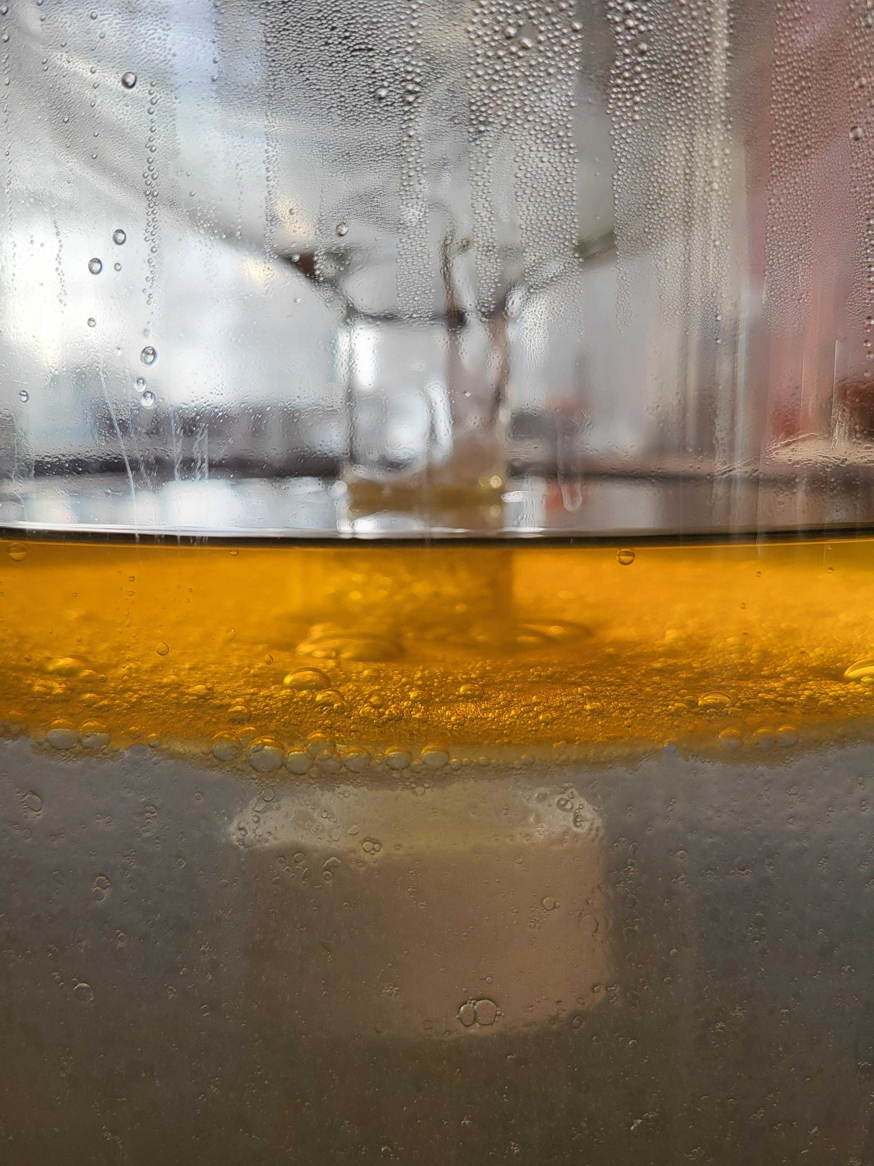 Decouvrez la distillation Huile Essentielle de Verveine citronnée 100% Bio et Artisanal