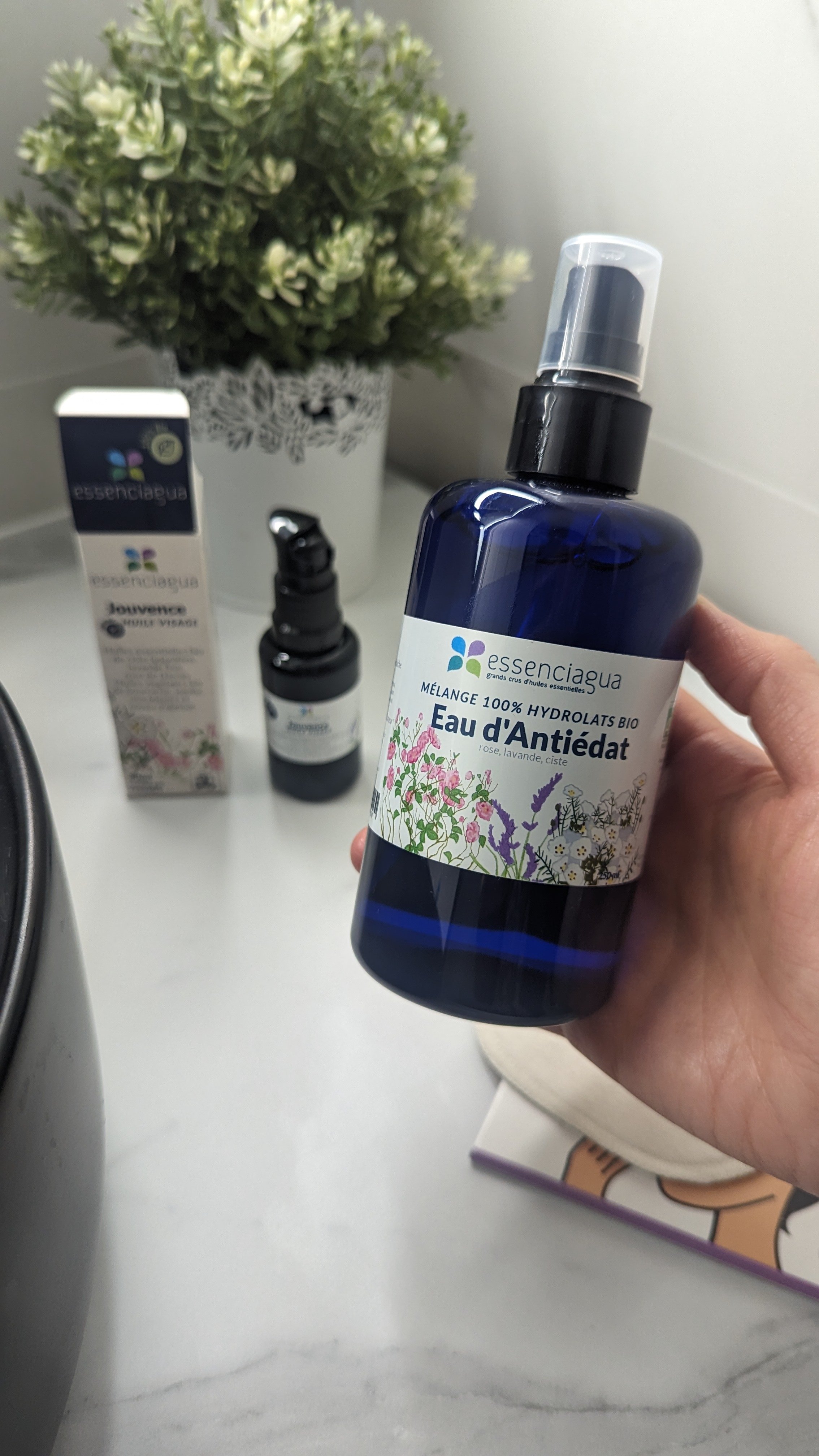 rutina de invierno 💧Jouvence con nuestra mezcla hidratante Eau d'Antiédat